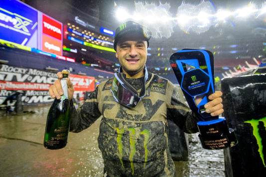Webb Strengthens Championship Bid with Podium Finish at Foxborough Supercross