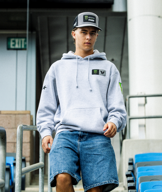 Monster Thrive - Gray\Black SnapBack