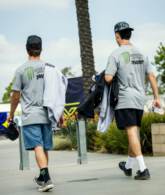 Monster Thrive Tee - Heather Gray