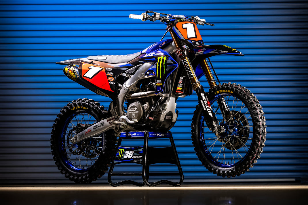 TEAM – Star Racing